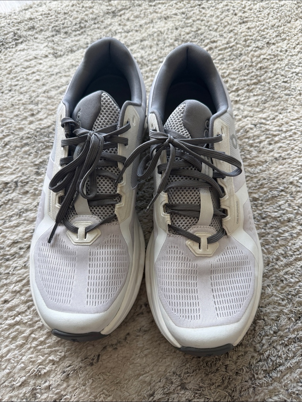 On Cloudrunner Light Gray and Dark Gray Men’s Running Shoes